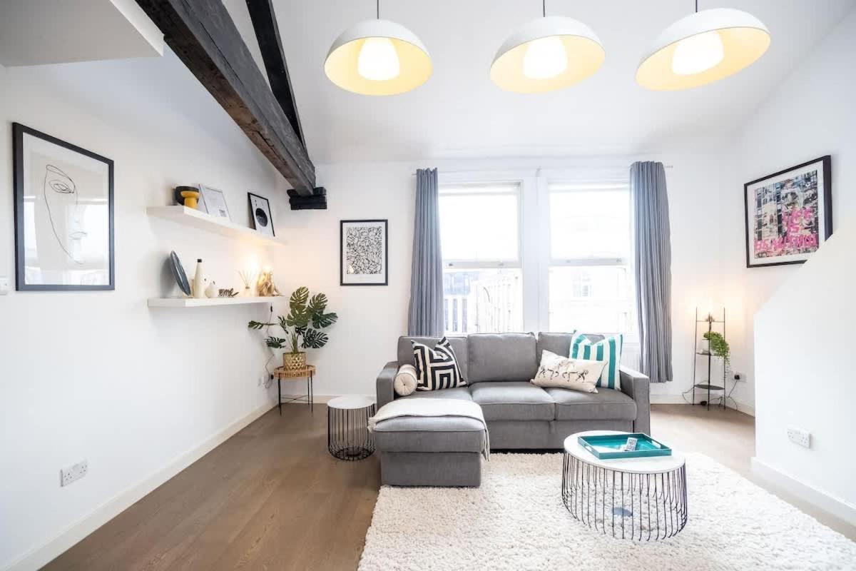 Appartamento Three-bedroom Flat Near Street Art Londra